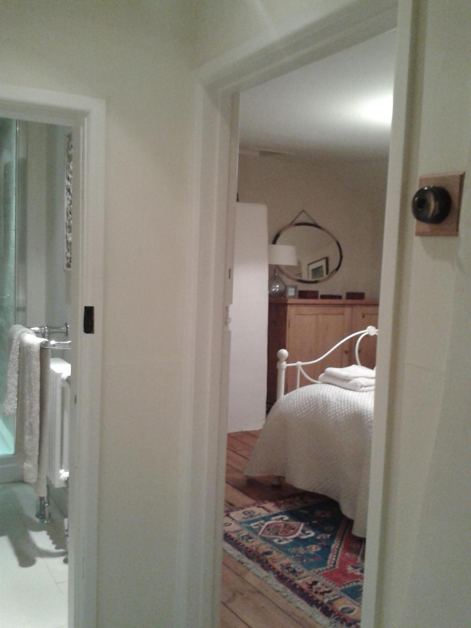 Tracebridge Cottage B&B Stawley Номер фото